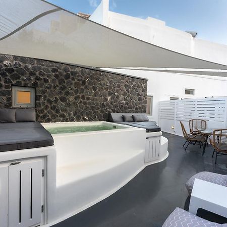Sun Naam Home Santorini With Heated Jacuzzi Karterados  Extérieur photo